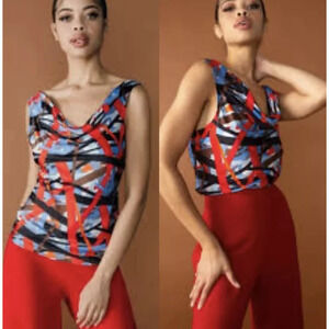 Abstract Print Short Sleeve Top